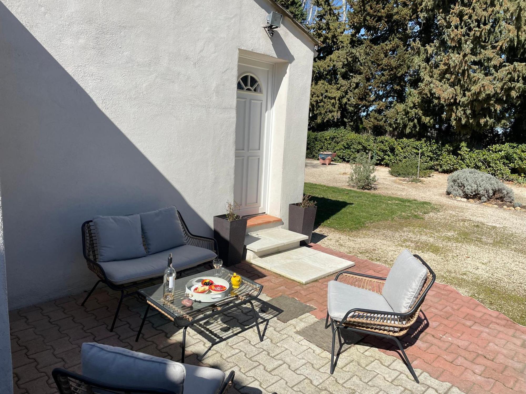 Arles Campagne Location "La Campagn'Arles" Bed & Breakfast Exterior photo